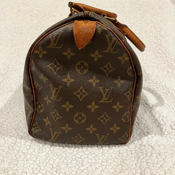 Louis Vuitton Monogram Speedy - Picture 3 of 15
